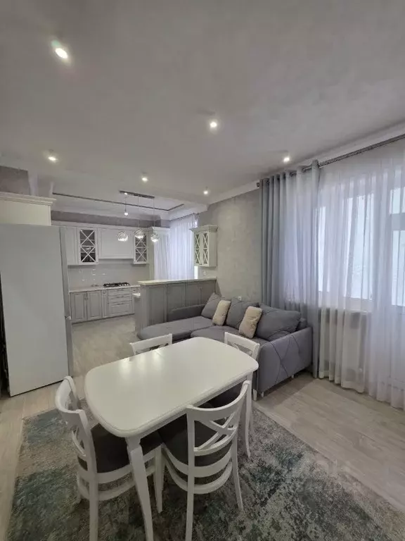 2-к кв. Кабардино-Балкария, Нальчик ул. Хужокова, 145Б (85.0 м) - Фото 2