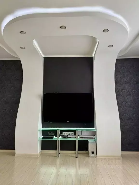 3-к кв. Ханты-Мансийский АО, Мегион Театральный проезд, 1 (74.6 м) - Фото 2