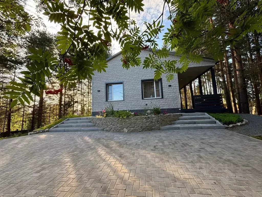 Дом в Карелия, Петрозаводск ул. Борисовская, 18 (80 м) - Фото 1