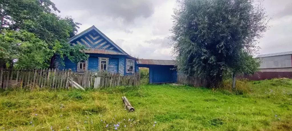 Дом в Чувашия, Мариинско-Посадский муниципальный округ, д. Аксарино ... - Фото 0