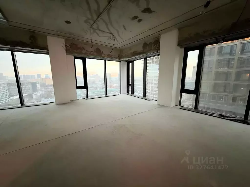 3-к кв. Москва Летниковская ул., 11к1 (121.0 м) - Фото 0