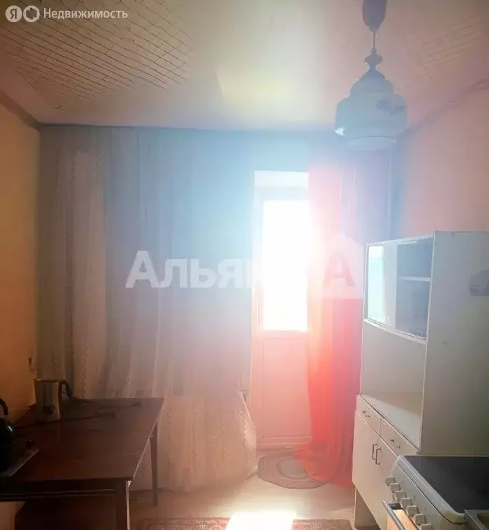 2-комнатная квартира: Шахты, посёлок Красный, проезд 3-й Микрорайон, ... - Фото 1