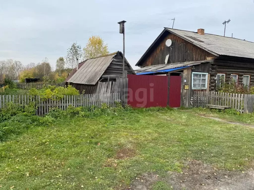 Дом в Свердловская область, Тугулымский городской округ, с. Трошково ... - Фото 1