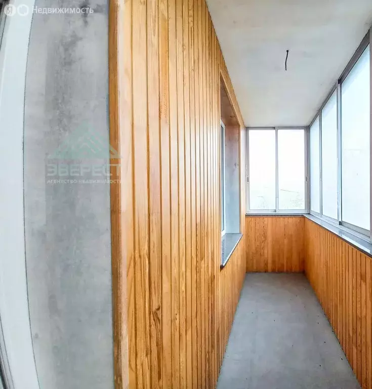 4-комнатная квартира: Абакан, улица Пушкина, 66 (109 м) - Фото 1