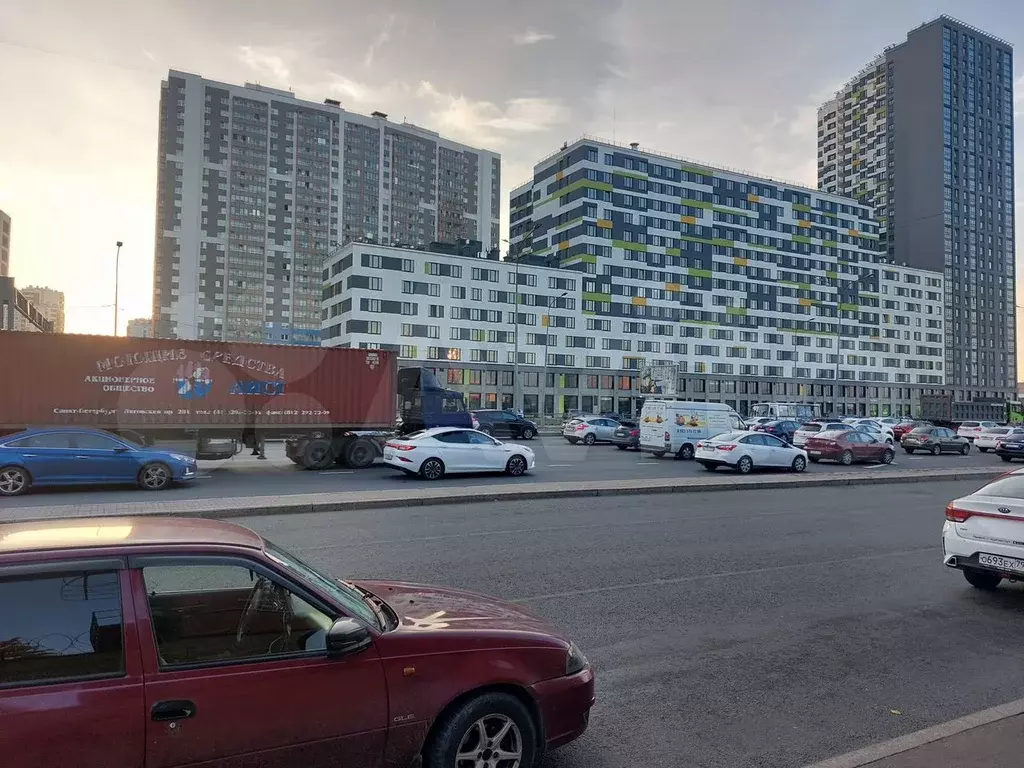 Свободного назначения у метро - Фото 1