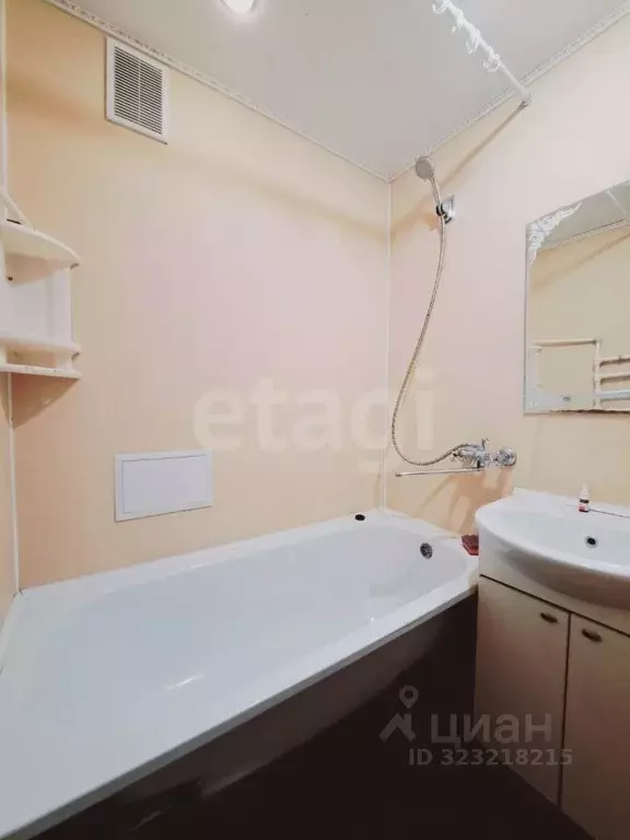 2-к кв. Саратовская область, Балашов ул. Энтузиастов, 20 (50.7 м) - Фото 0