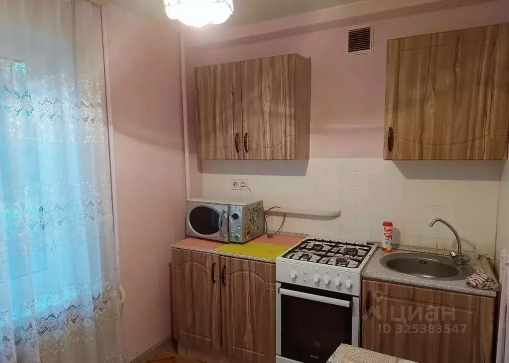 Комната Московская область, Лобня ул. Чайковского, 12 (18.0 м) - Фото 1