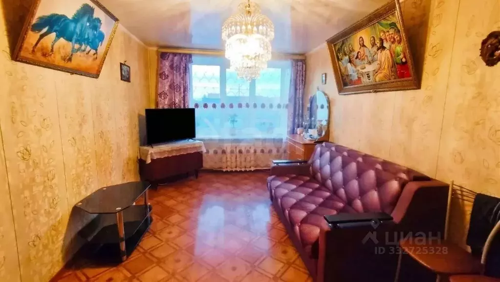 3-к кв. Ленинградская область, Волхов ул. Юрия Гагарина, 2 (56.9 м) - Фото 1