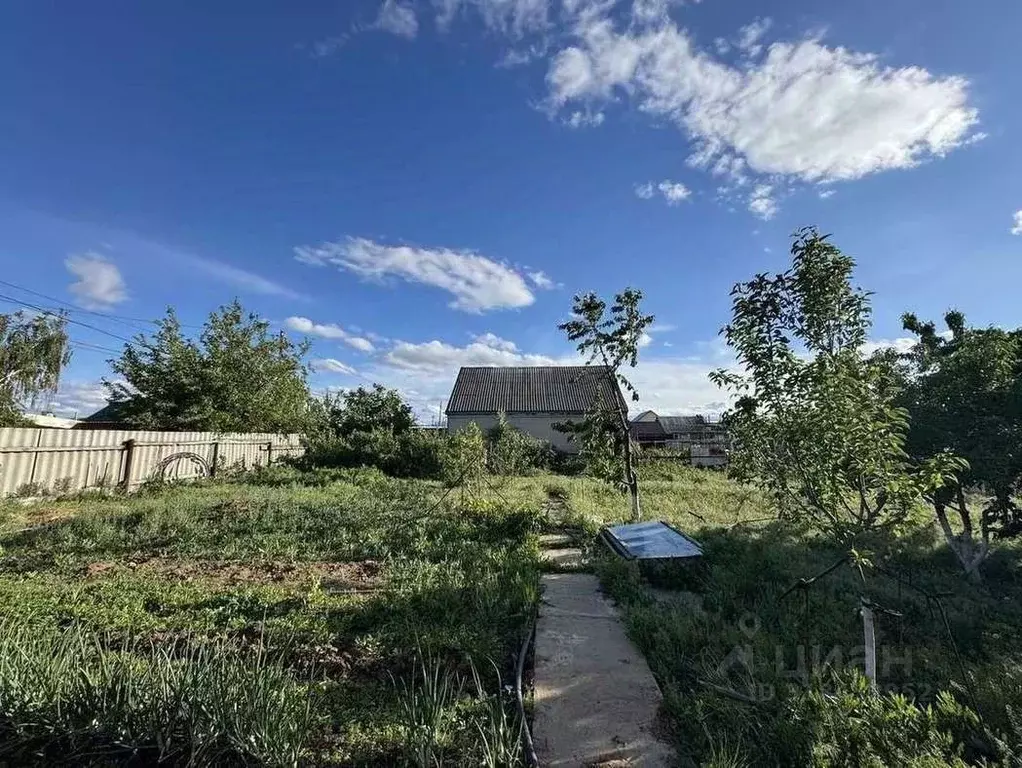 Участок в Волгоградская область, Волжский Погромное кв-л, ул. ... - Фото 1