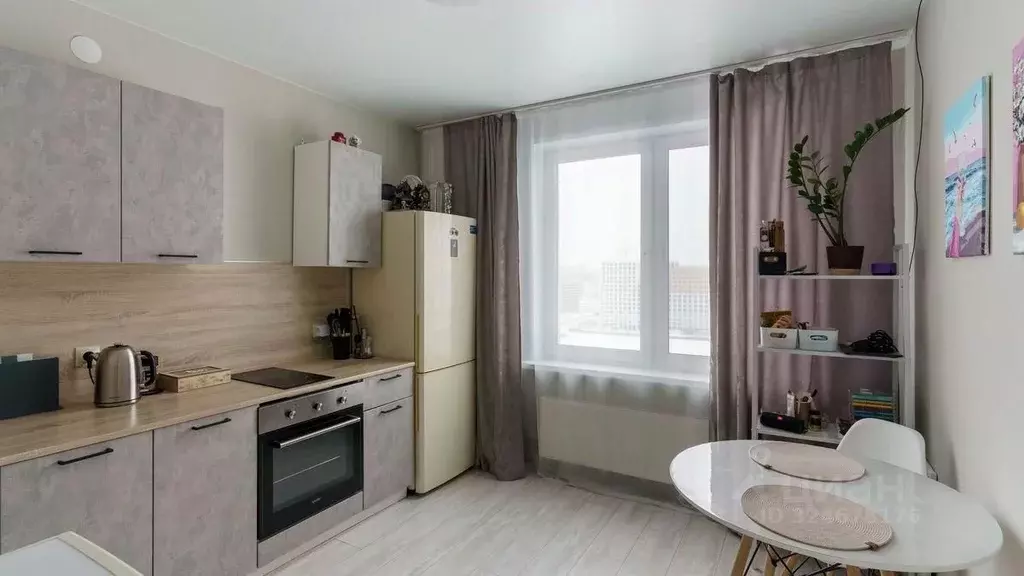 1-к кв. Тюменская область, Тюмень Ставропольская ул., 160 (33.4 м) - Фото 1