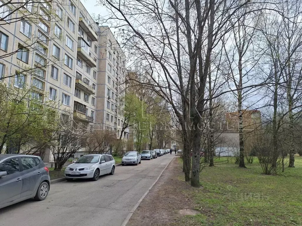 2-к кв. Санкт-Петербург ул. Вавиловых, 8к1Д (50.1 м) - Фото 1