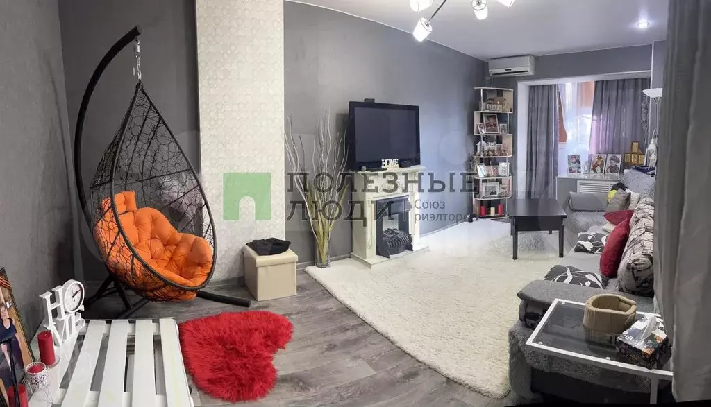 3-к. квартира, 63 м, 1/9 эт. - Фото 0
