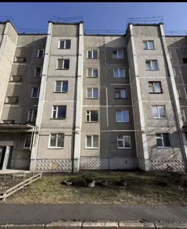 3-к кв. Курская область, Железногорск ул. Обогатителей, 2 (63.0 м) - Фото 0