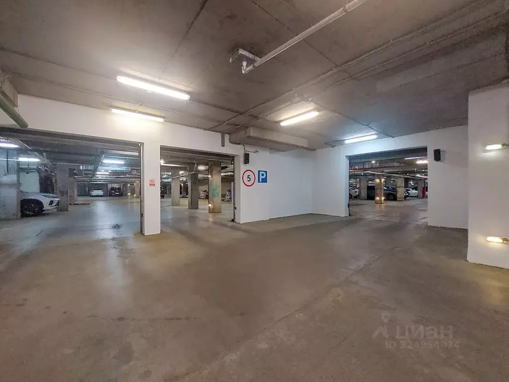 Гараж в Московская область, Красногорск бул. Космонавтов, 1 (6 м) - Фото 1