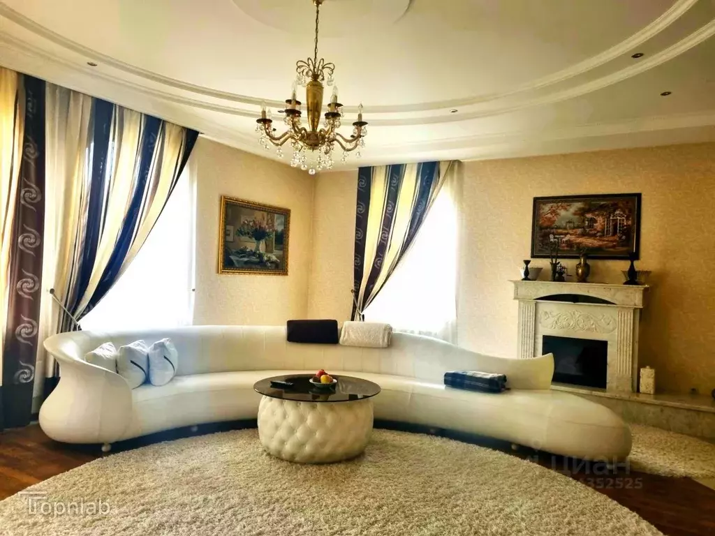 Дом в Калининградская область, Гурьевск Песочная ул., 9 (328 м) - Фото 1