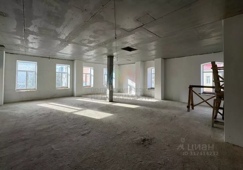 Офис в Башкортостан, Уфа Коммунистическая ул., 37 (1132 м) - Фото 1