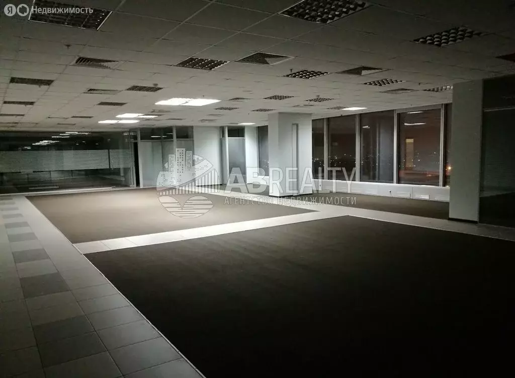 Офис (1088.4 м) - Фото 1