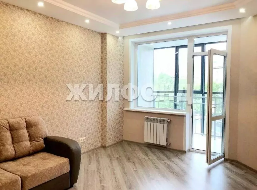 2-к кв. Новосибирская область, Новосибирск Танковая ул., 30 (64.9 м) - Фото 0