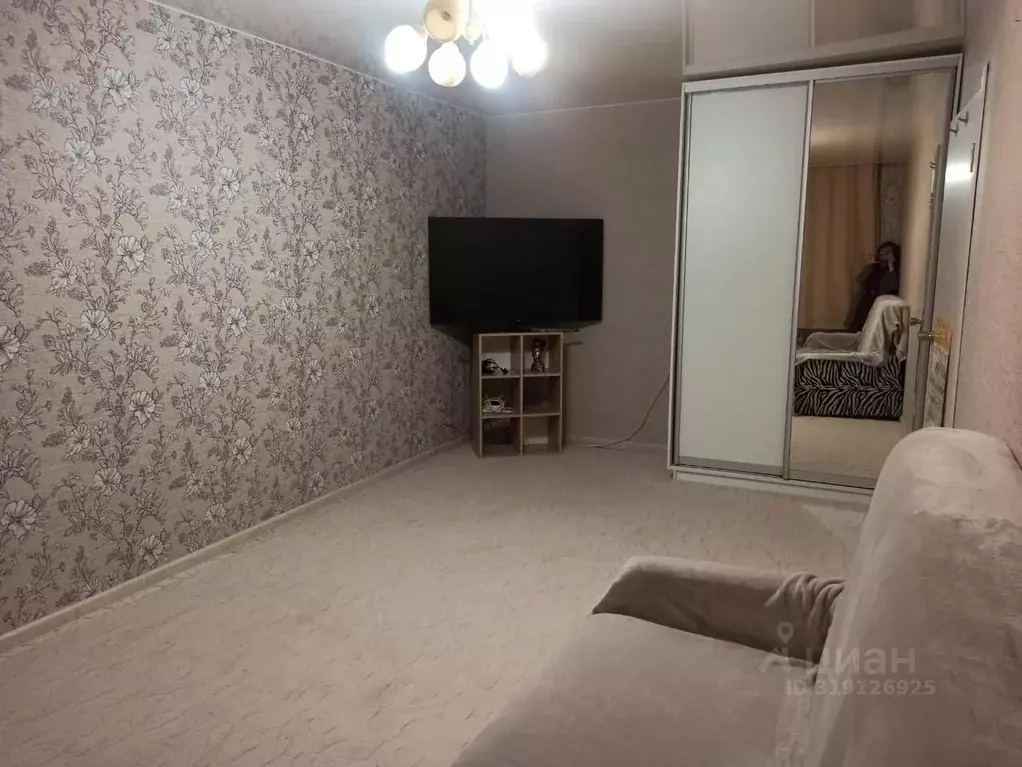 2-к кв. Москва Кавказский бул., 44К3 (45.0 м) - Фото 0