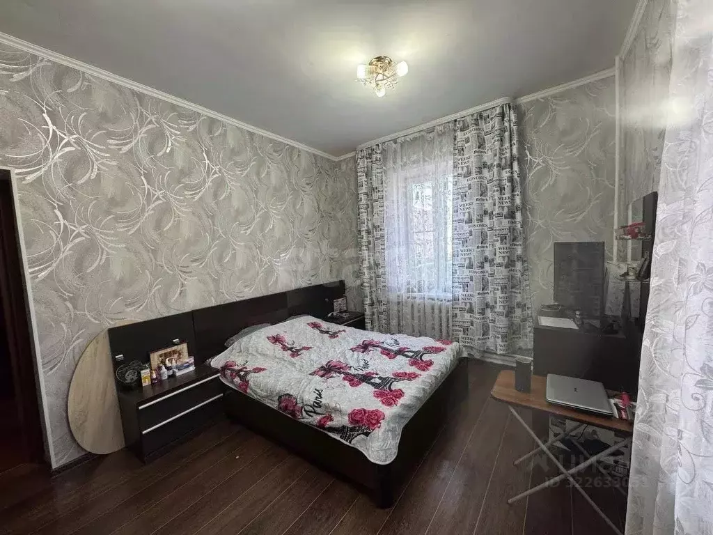 3-к кв. Кемеровская область, Топки Пионерская ул., 84 (113.5 м) - Фото 0