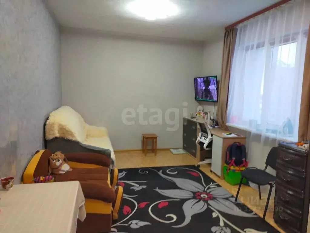 Комната Ямало-Ненецкий АО, Новый Уренгой просп. Губкина, 21 (8.0 м) - Фото 1