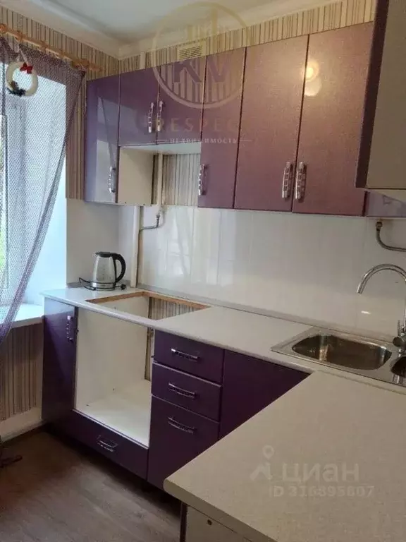 1-к кв. Ставропольский край, Ессентуки Октябрьская ул., 475 (31.0 м) - Фото 0