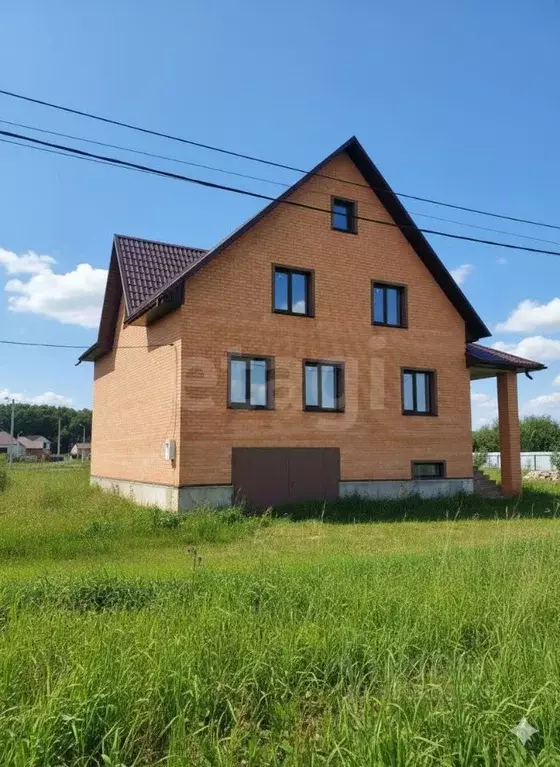 Дом в Белгородская область, Новый Оскол ул. Радужная, 15 (246 м) - Фото 1