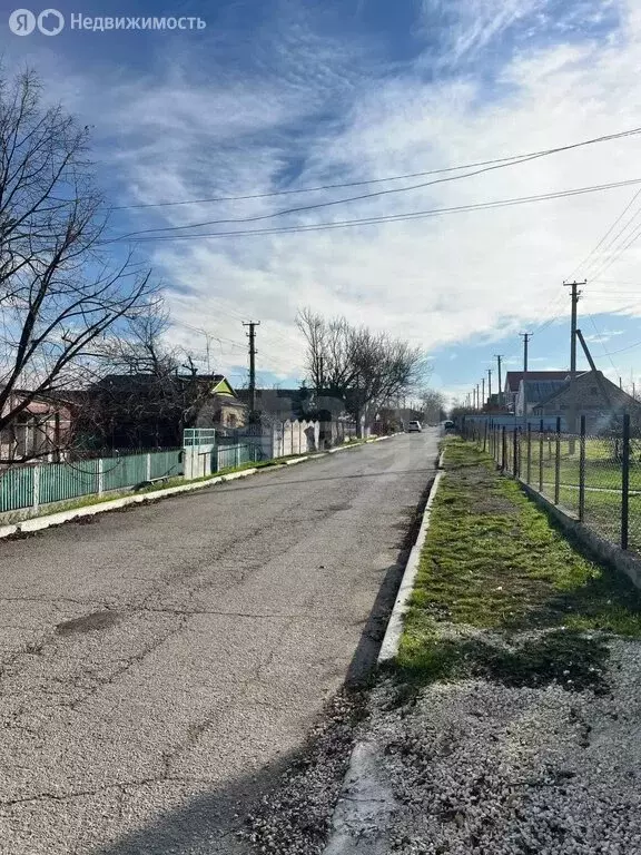 Дом в Ароматное, Молодёжная улица (50 м) - Фото 2