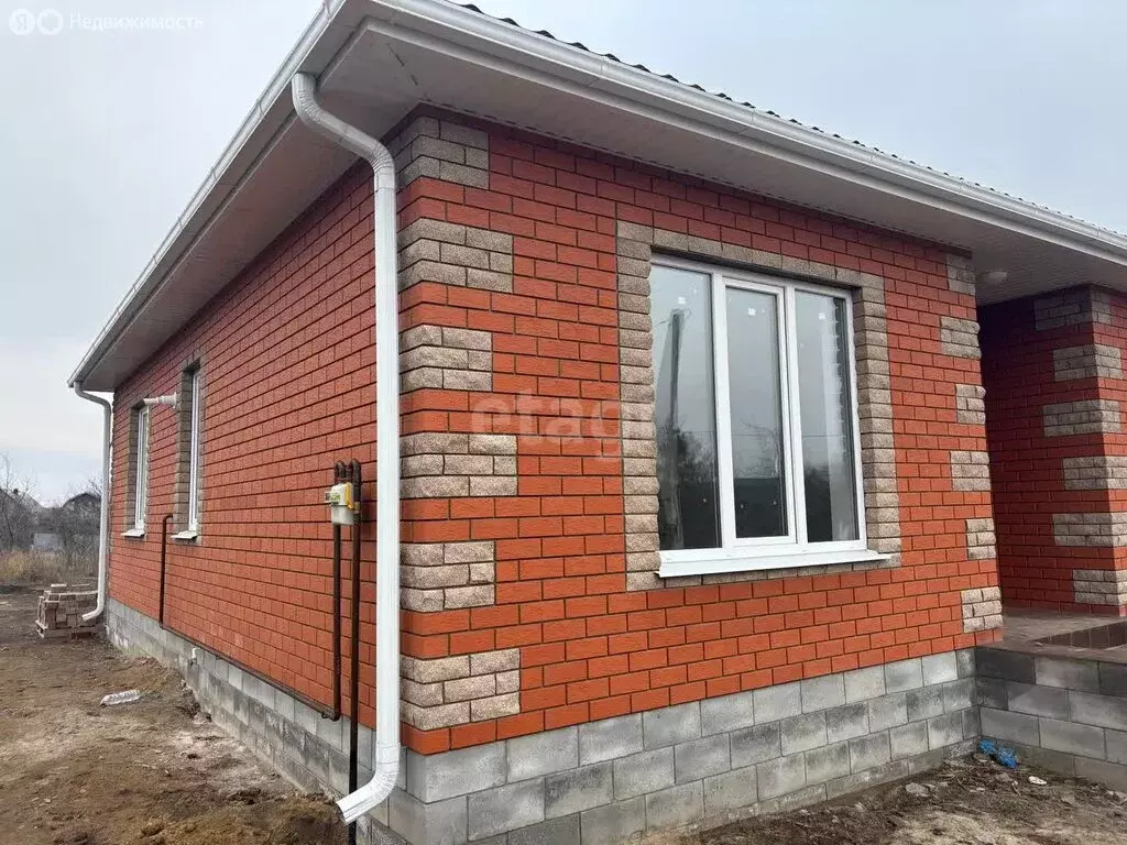 Дом в село Пушкарное, Ратная улица (100 м) - Фото 0