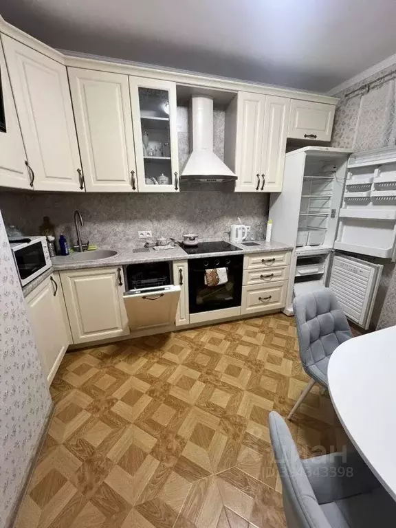 2-к кв. Москва ул. Академика Анохина, 30К4 (57.0 м) - Фото 2