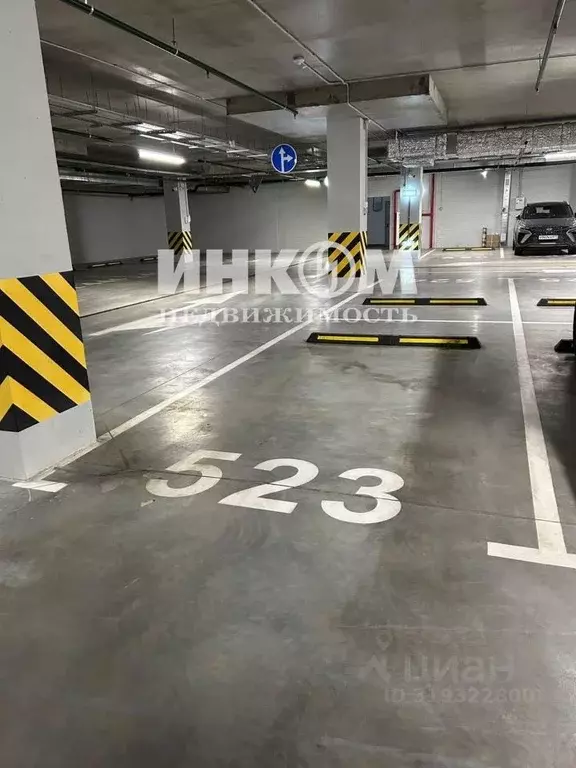 Гараж в Москва бул. Братьев Весниных, 1 (14 м) - Фото 0