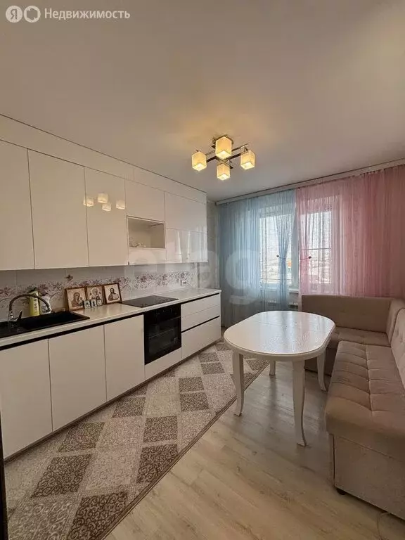 2-комнатная квартира: посёлок Увельский, улица Газеты Правда, 3А (57.3 ... - Фото 2