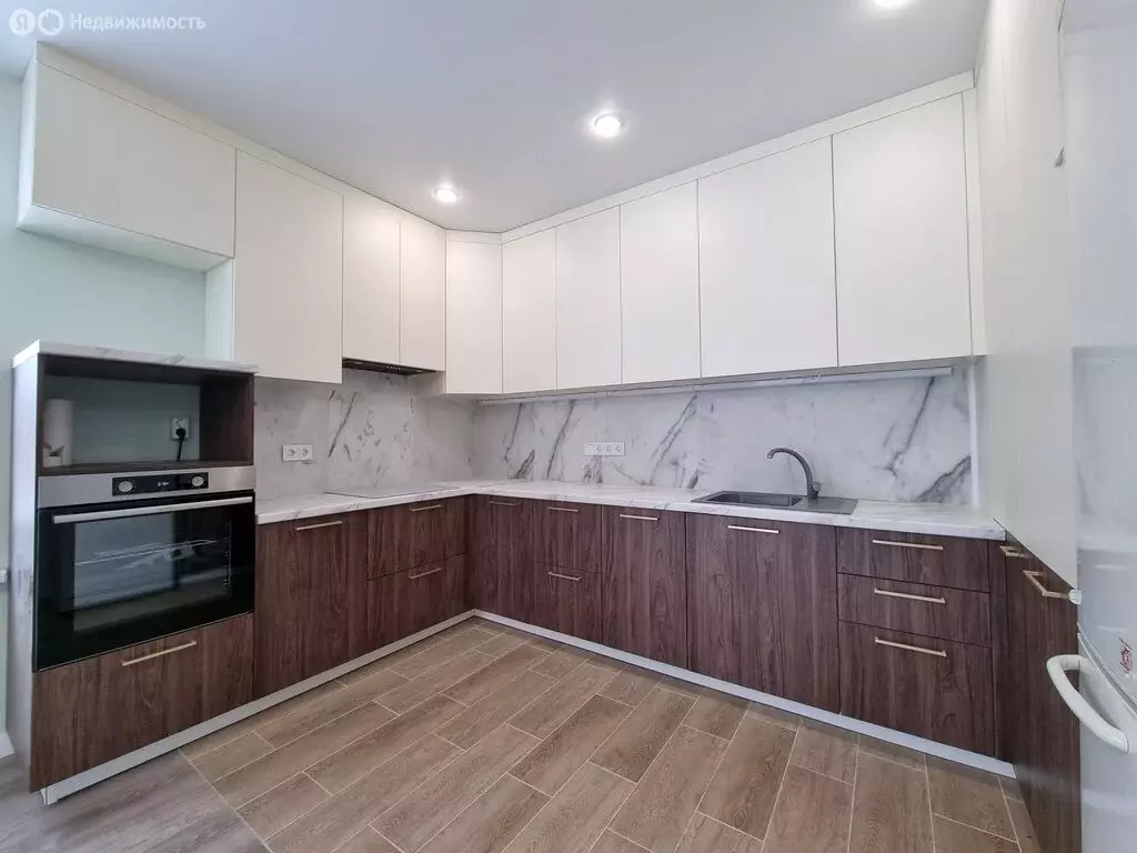 Дом в Аровский сельсовет, СНТ Акманай (220 м) - Фото 1