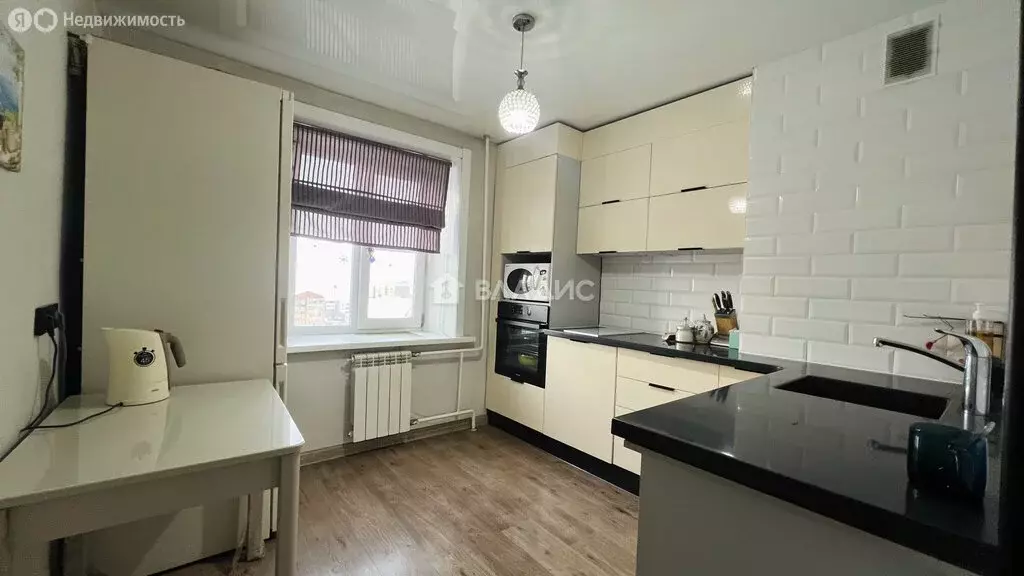 2-комнатная квартира: Улан-Удэ, улица Чертенкова, 53А (48.4 м) - Фото 1