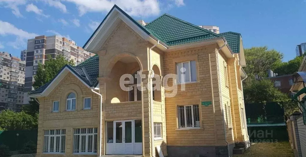 Дом в Ставропольский край, Ставрополь Рябиновый проезд, 64А (455 м) - Фото 1