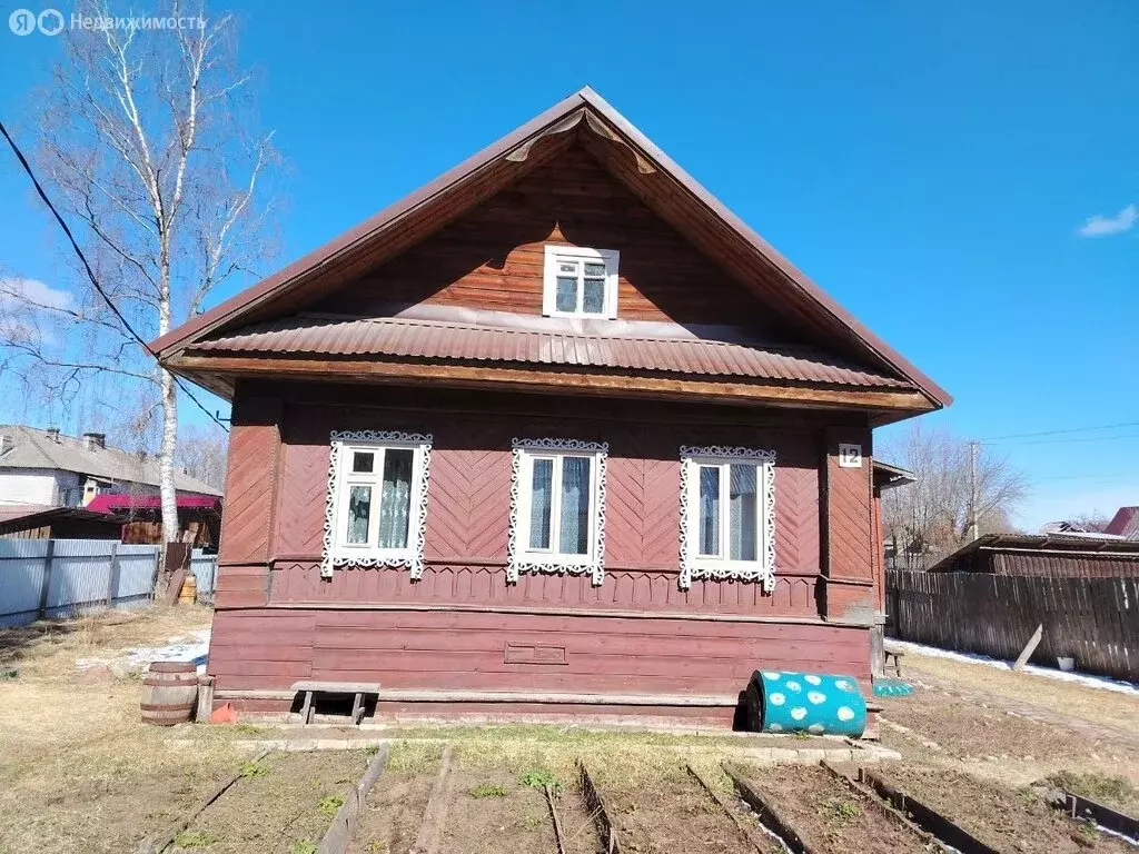 Дом в посёлок городского типа Максатиха, Боровая улица, 12 (60 м) - Фото 1