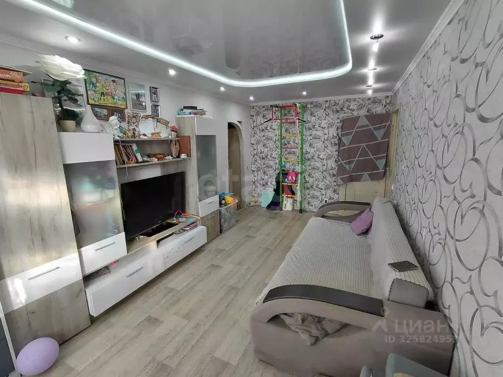 2-к кв. Воронежская область, Воронеж ул. Туполева, 40 (44.3 м) - Фото 1