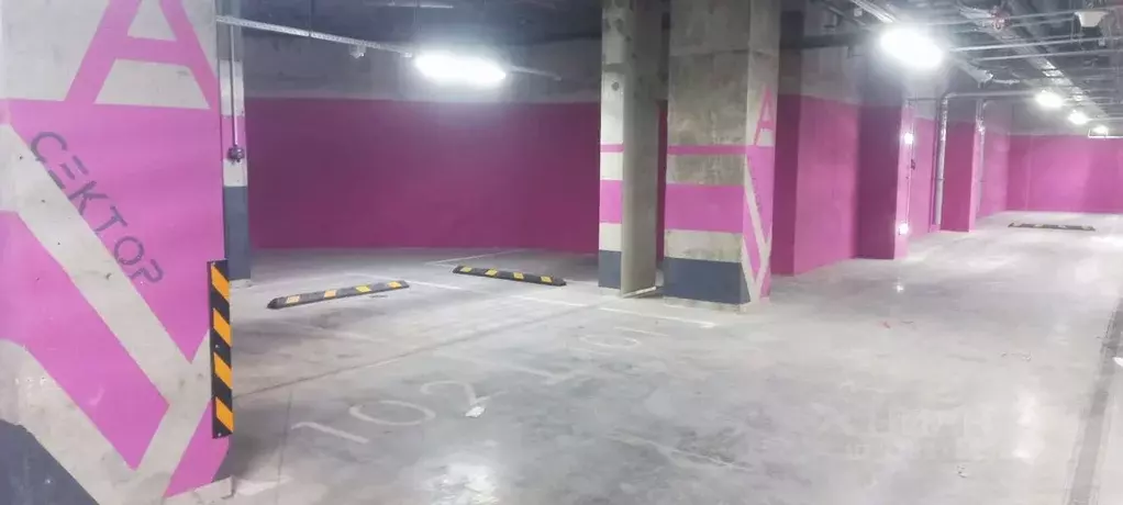 Гараж в Москва Новоостаповская ул., 20 (13 м) - Фото 2