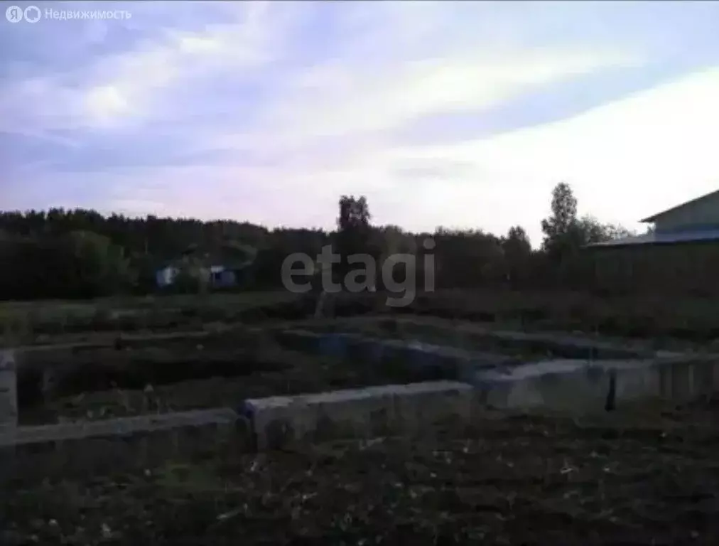 Участок в посёлок городского типа Пышма, улица Транспортников (2506 м) - Фото 1