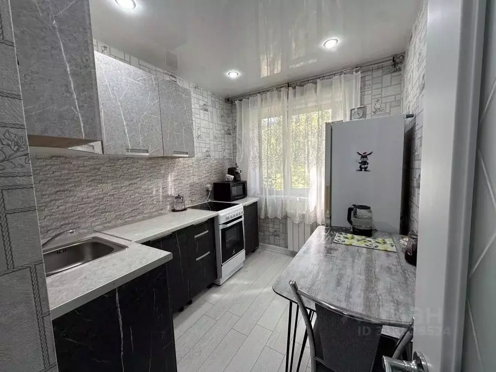 2-к кв. Иркутская область, Иркутск Первомайский мкр, 39 (43.8 м) - Фото 1