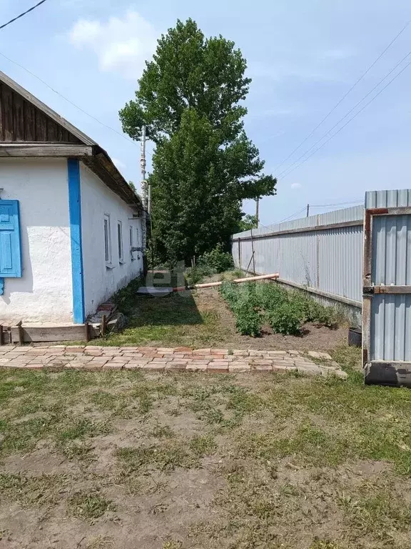 Дом в Омская область, Таврический район, с. Прииртышье Советская ул. ... - Фото 0