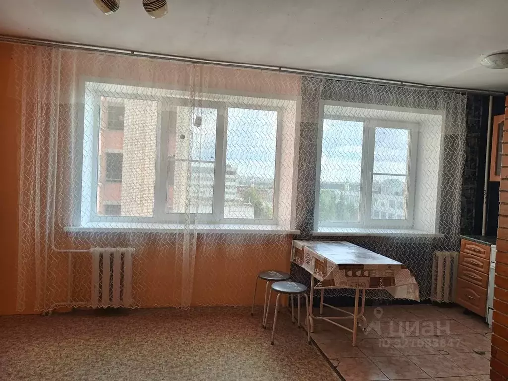 2-к кв. Тульская область, Тула ул. Максима Горького, 10 (30.0 м) - Фото 0
