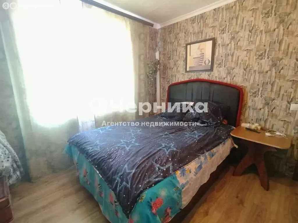 Квартира-студия: Каменск-Шахтинский, улица Котовского, 4 (27.7 м) - Фото 1