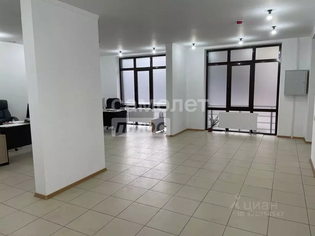 Офис в Краснодарский край, Горячий Ключ ул. Ленина (77 м) - Фото 1