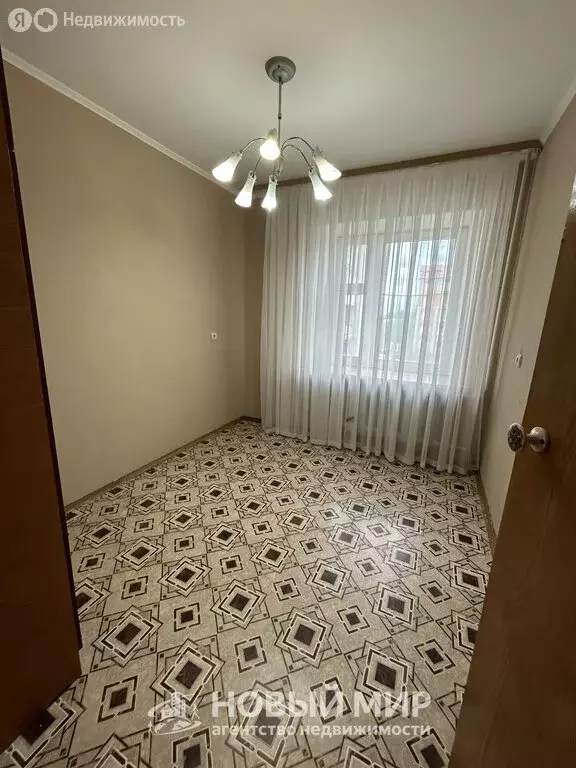 3-комнатная квартира: Бор, улица Ленина, 131 (60 м) - Фото 2