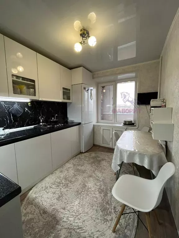 Квартира, 3 комнаты, 59.4 м - Фото 0