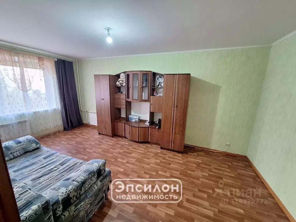 1-к кв. Курская область, Курск просп. Вячеслава Клыкова, 70 (37.5 м) - Фото 0