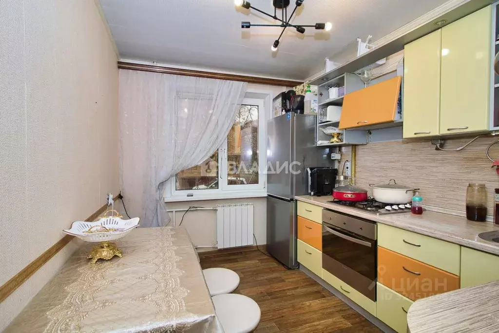 3-к кв. Владимирская область, Владимир ул. Суворова, 2 (66.0 м) - Фото 1