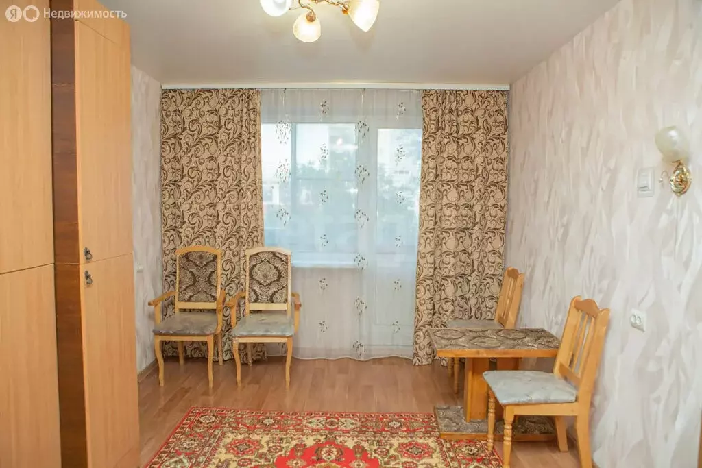 3-комнатная квартира: Нижний Новгород, Комсомольская площадь, 10к1 (53 ... - Фото 0