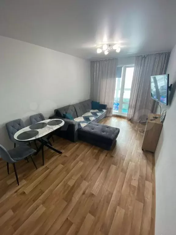 2-к. квартира, 50 м, 10/16 эт. - Фото 1